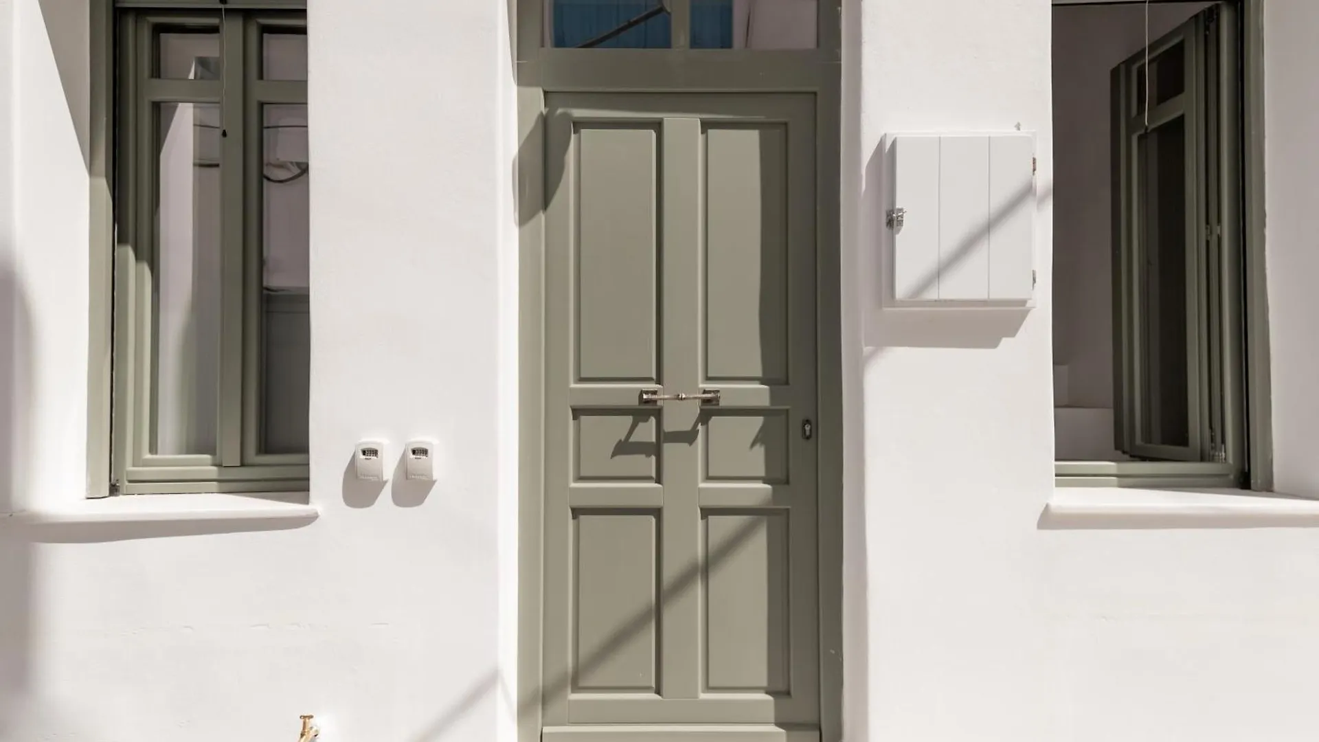 Aniko Suites White Alley Mykonos Town Апарт-отель