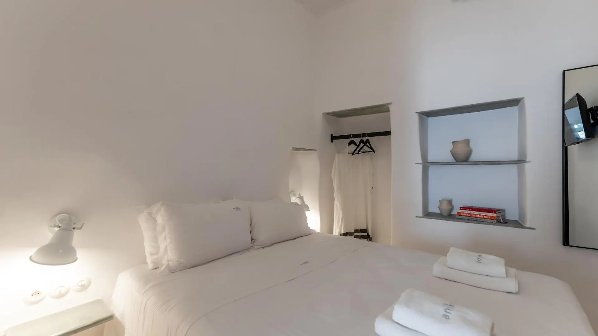 Aniko Suites White Alley Mykonos Town 0*,  Греция